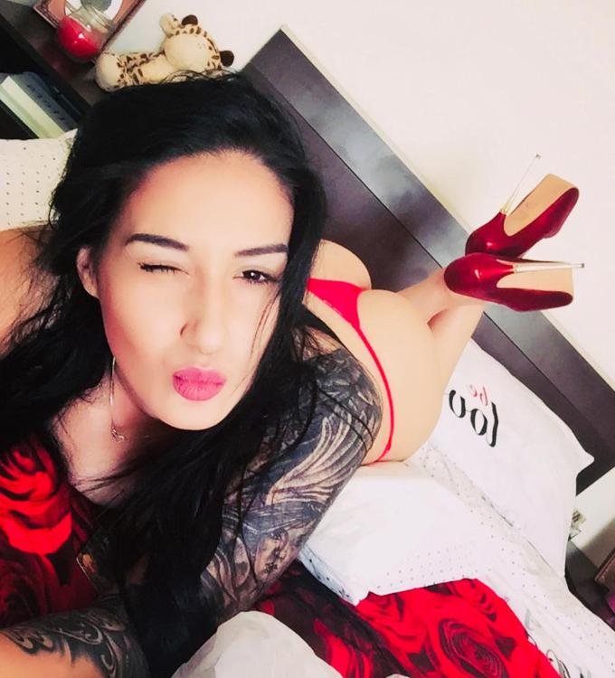 Annuncio Escort Ads -   STOP      Appena Arrivata a Sassari     ELEGANTE SENSUALE     DOLCISSIMA        ....PICCANTE