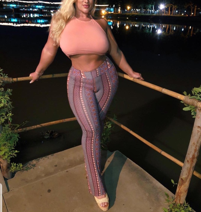 Annuncio Escort Ads - ** BIONDA 5 MISURA DI TETTE COME DA FOTO PURO EROTISMO ANCHE PER MASSAGGI EROTICI **