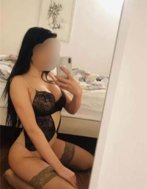 Annuncio Escort Ads - Solo raggiungo a casa tua hotel e provincia oggi arrivata nella tua citt