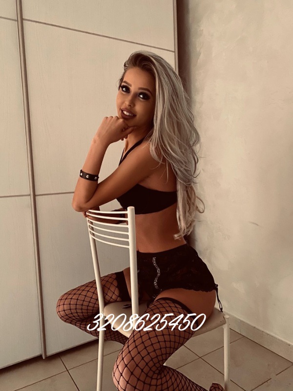 Annuncio Escort Ads - NOVITA  BELLISSIMA BAMBOLINA UNGHERESE      ALESSIA     20 anni     FOTO REALISSIME AL 100%