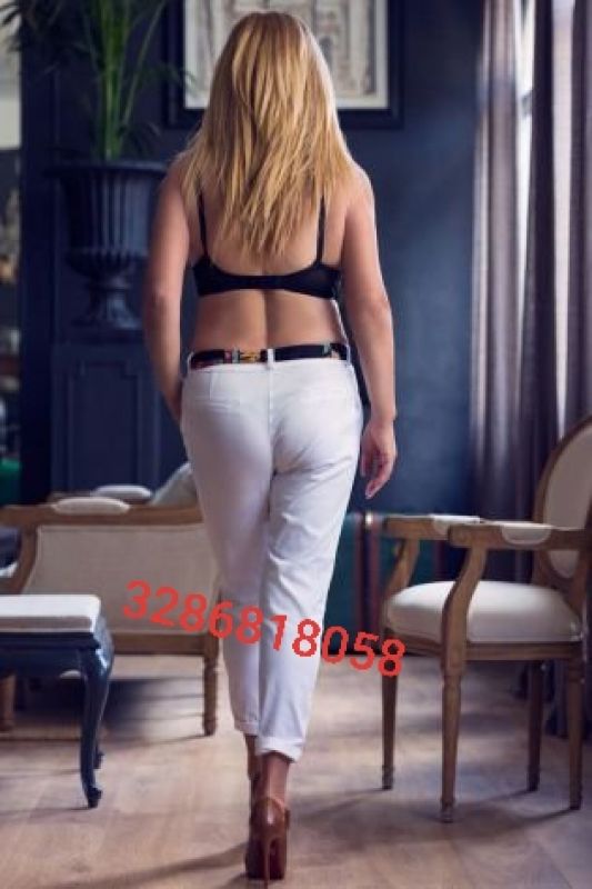 Annuncio Escort Ads - '' DOTTORESSA LINGAM ..... AMANTE LUNGHI PRELIMINARI ''