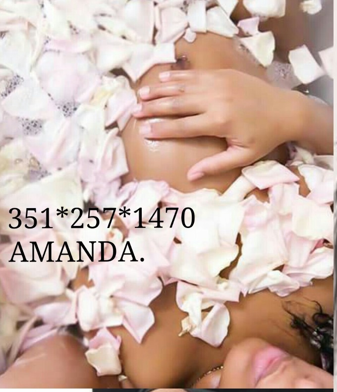 Annuncio Escort Ads - SCOOP ESCLUSIVO IN STATO INTERESANTE AMANDA MAI VISTA CON LE TETE PIENA DI LATTE