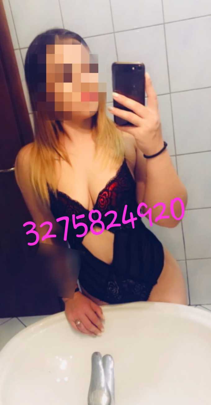 Annuncio Escort Ads -              NOVITA A FOGGIA GIOVANE MOLTO TROIA ITALIANA IO RESTO A CASA CON LA FIGA CHE MI BOLLE         