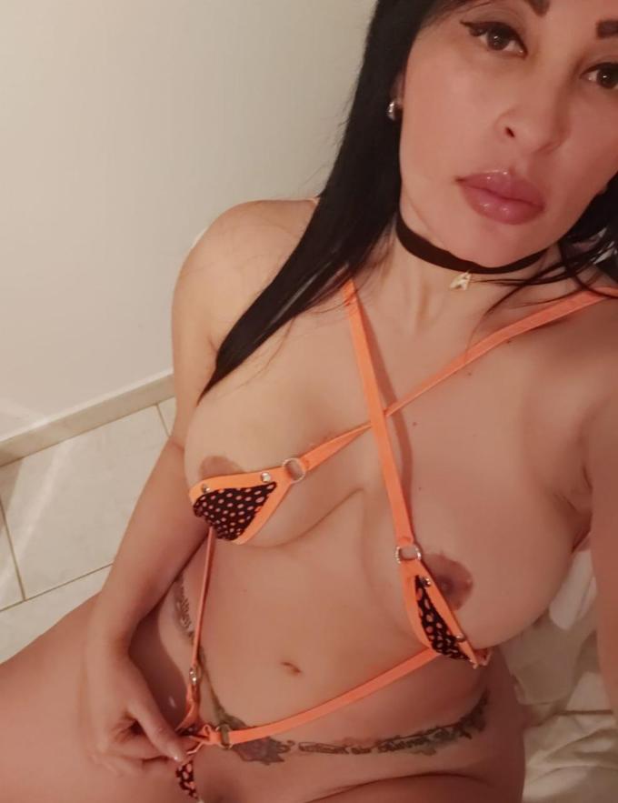 Annuncio Escort Ads - CANDY BELL