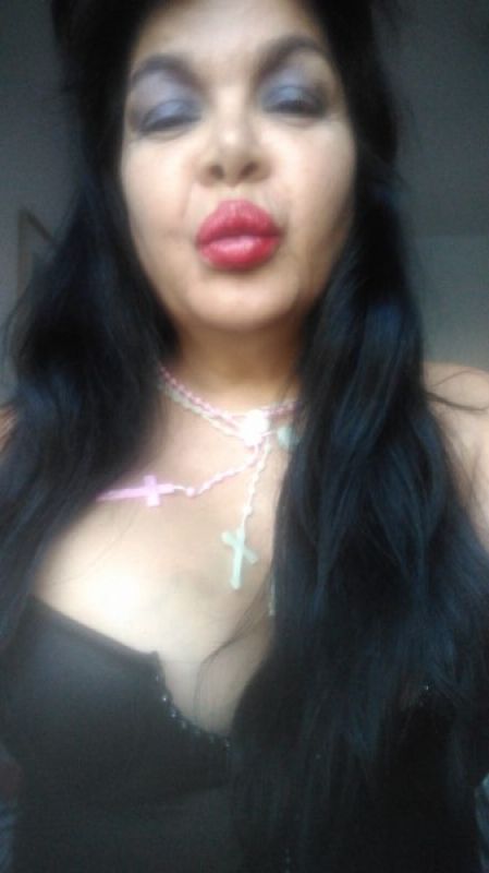 Annuncio Escort Ads - PER TUTTE LE FIESTE NOVITA ASSOLUTA MILFONA PICCANTE E COMPLETA