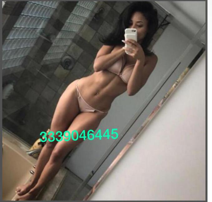Annuncio Escort Ads - NOVITA NOVITA 18 ANNI MOLTO SEXY E PASSIONALE .. SE DESIDERI DISFRUTTARE UN MOMENTO DI PIACERE E SENSUALITA == SENZA LIMITI