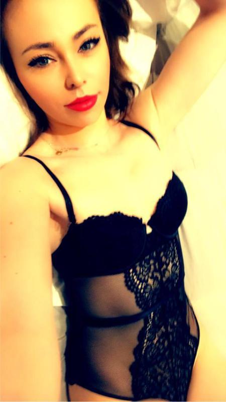 Annuncio Escort Ads - Valentina bellissima italiana solo contatto whatsapp ricevo in ambiente molto tranquillo