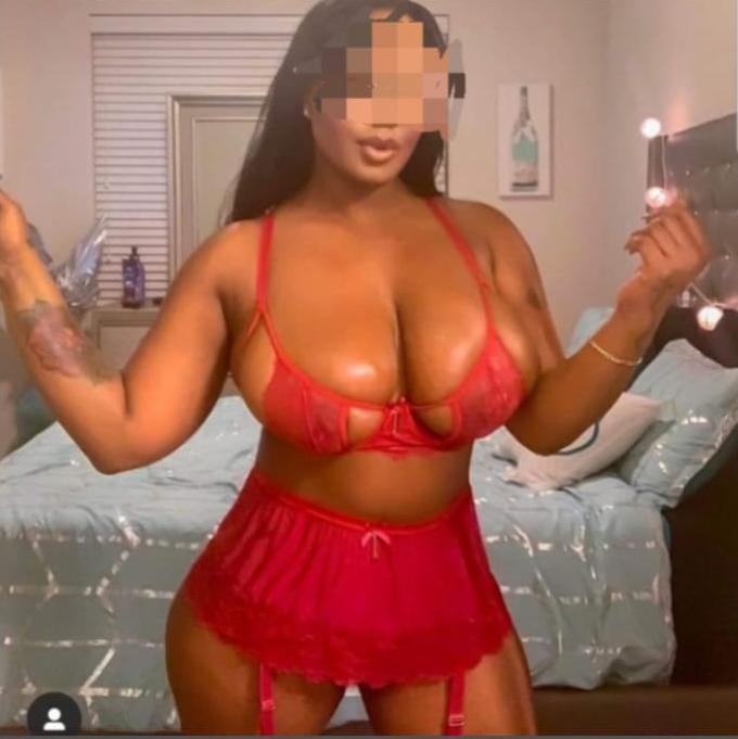 Annuncio Escort Ads -   APPENA ARRIVATA IN CITTA!     VOGLIO IL TUO CAZZO SONO UNA BELLISSIMA PORCELLINA... REGINA DEI PRELIMINARI SCOPERTI ... BOCCA DE
