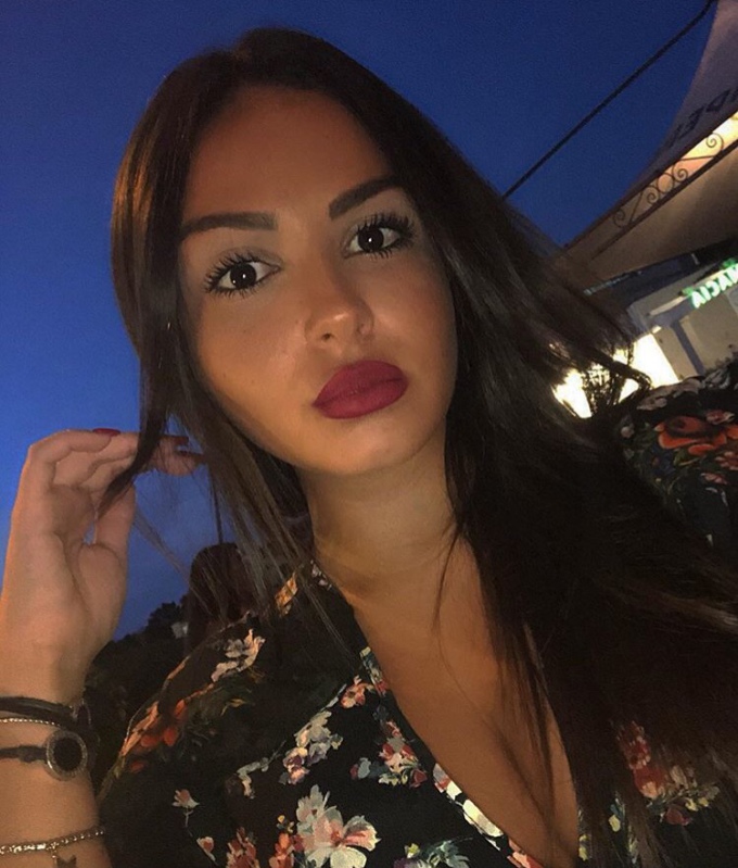Annuncio Escort Ads - DISPONIBILE PER SCOPATE FORTE IN TUTTE LE POSIZIONI POMPINO CON GOLA PROFONDA