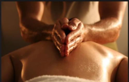 Annuncio Escort Ads - SCAFATI - MASSAGGIATRICE IN CITTA..SE CERCHI BELLEZZA**SENSUALITA SERIET� MA SOPRATTUTTO RELAX