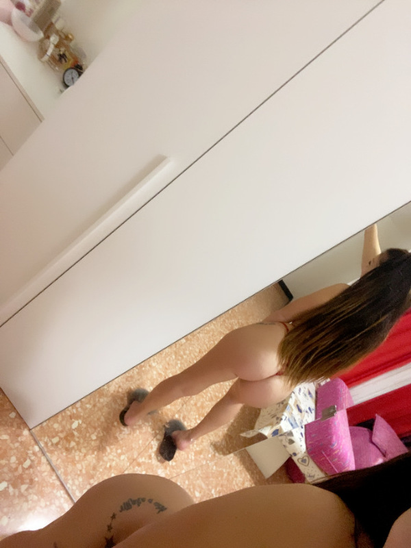 Annuncio Escort Ads - 1.ORA.KAMASUTRA.ANCHE.SENSA.GUANTO.BOC@.SCOPAMI.IN.PIEDI.LA.TUA.PUTANA.SQUIRTO.DOVE.VUOI.TU.LECCATINA.PALLE.GIOCHI.VIBRO.SCHIA