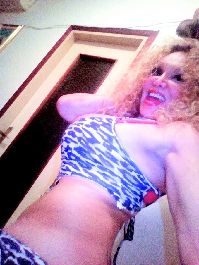 Annuncio Escort Ads - APPENA RIENTRATA TRE. / OTTO. / OTTO. / SEI. / CINQUE. / SEI. / SETTE. / CINQUE. / 86. PORCA 