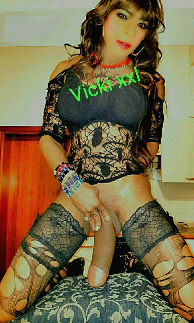 Annuncio Escort Ads - TOP TRANS XXL PORCA E BELLISSIMA MI TROVI COME MI VEDI SENZA FREGATURE E CON MOLTA VOGLIA... SENZA TABU