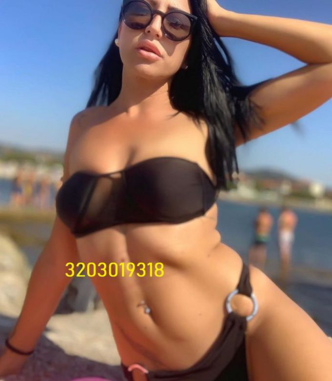 Annuncio Escort Ads - A ROMA    APPENA ARRIVATA TRANS ITALIANA    QUELLO CHE VEDI    QUELLO CHE TROVI    FOTO 100% REALE    