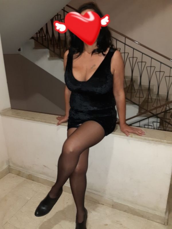 Annuncio Escort Ads - GIARDINI NAXOS SIGNORA 50 ANNI FORMOSA CALDA E DISPONIBILE