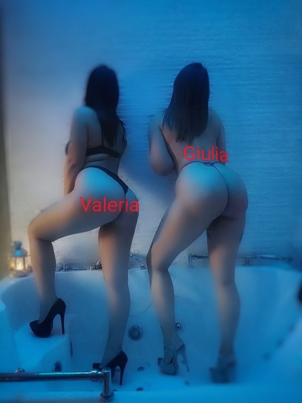 Annuncio Escort Ads - CENTRO BENESSERE .MASSAGGIATRICI COMPLICI E SEDUCENTI TI RISCALDERANNO CON IL LORO MORBIDO TOCCO MAGICO
