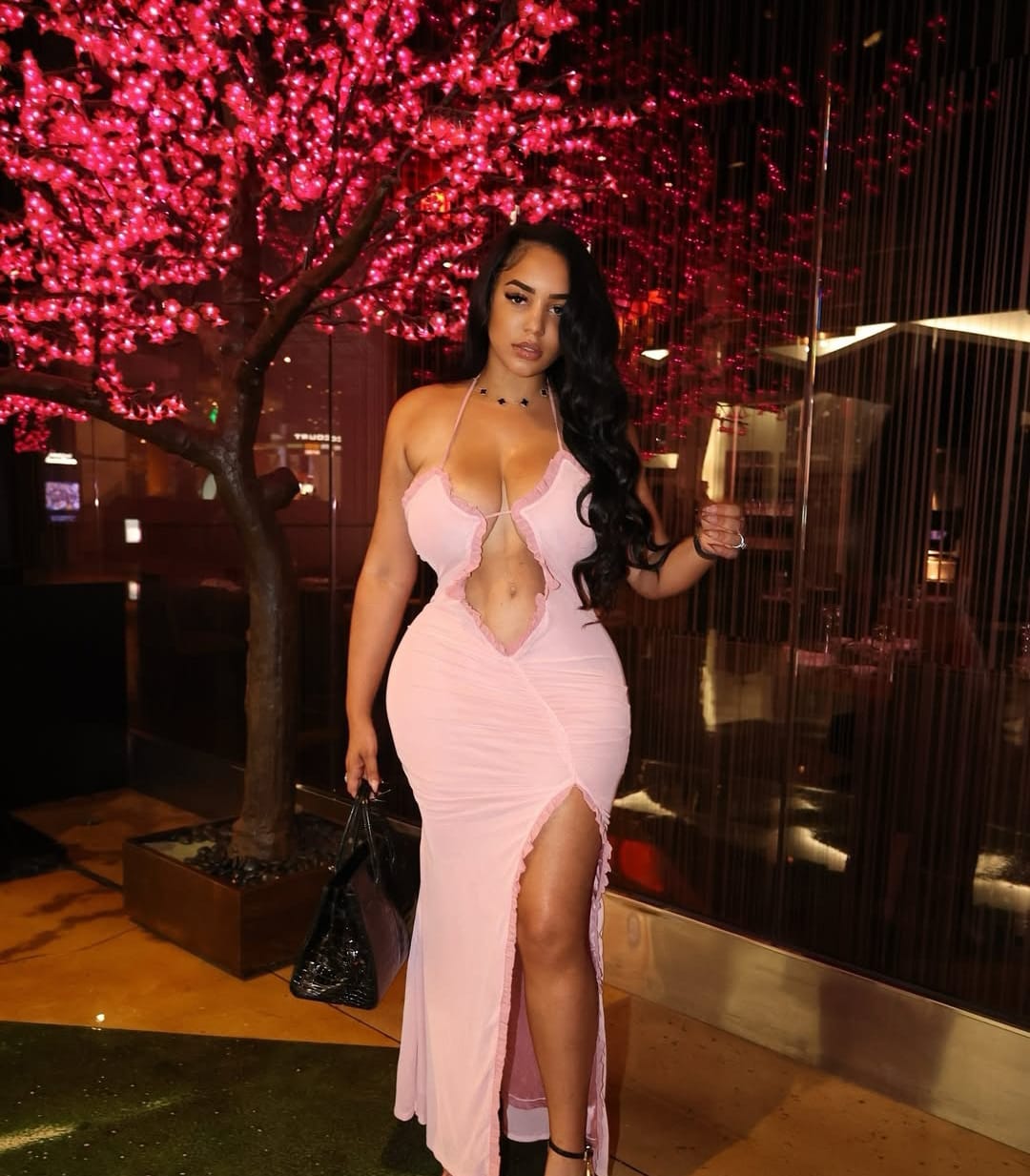 Annuncio Escort Ads - CENTO