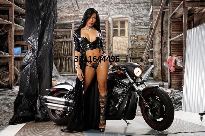Annuncio Escort Ads - NEW A RAVENNA SILVANA TRANS ATTIVA, PASSIVA, SENSUALE, FEMMINILE CON UN GROSSO ARNESE POTENTE, CARICO E PIENO
