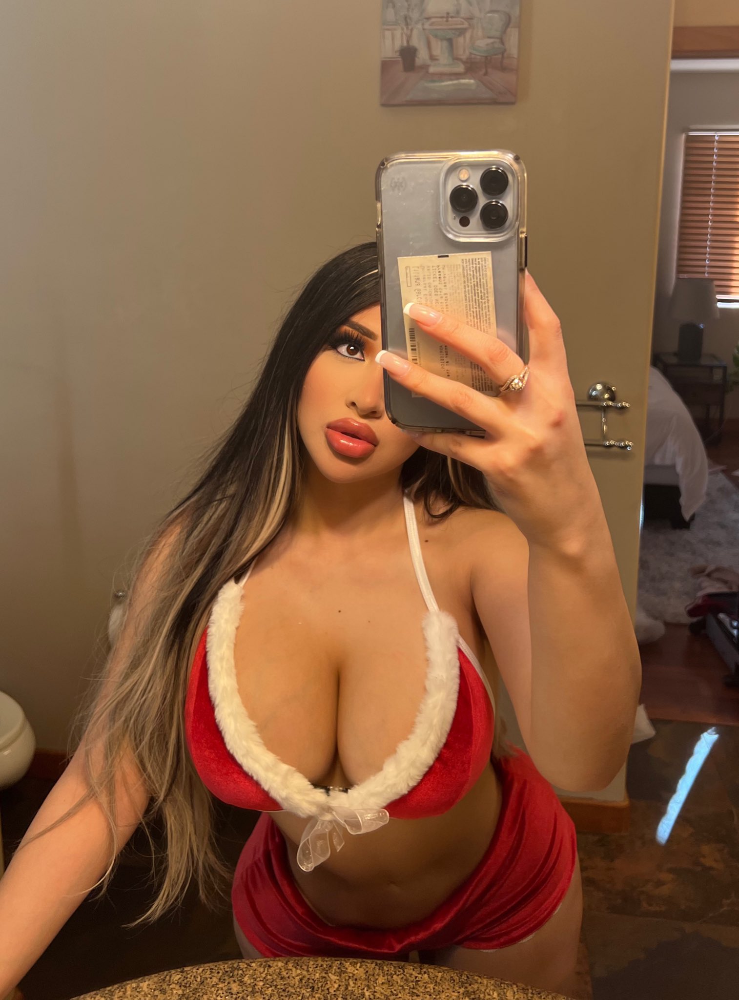 Annuncio Escort Ads - Sono a disposizione di tutti 