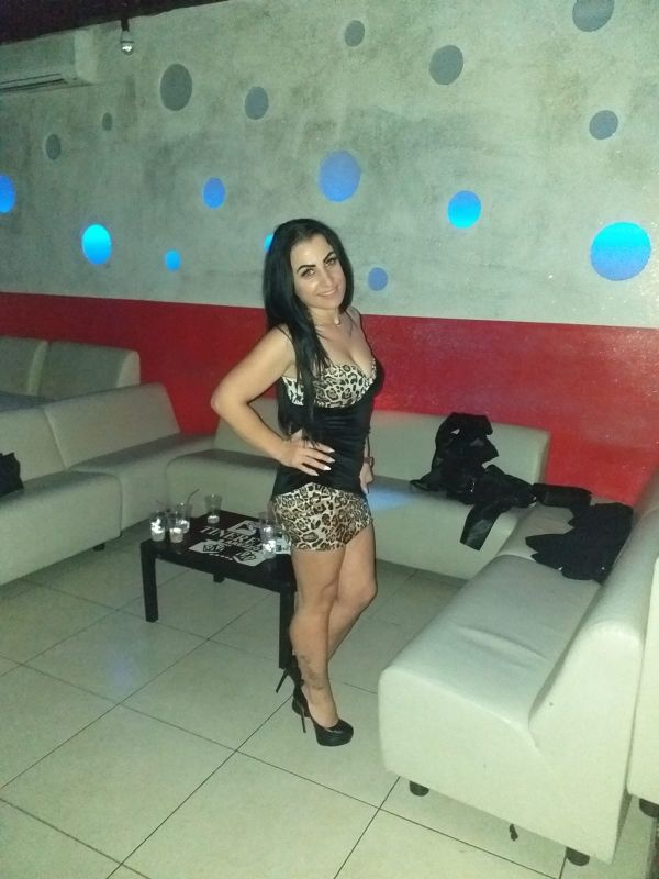 Annuncio Escort Ads - NEW NEW GRAN POCCELINA TUTTO FARE LA N 1 IN POMPE  ( TUTTO NEL CULO) POMPINI NATURALI FOTO 100% FOTO REALISSIME !!! APPENA ARRIVATA  
