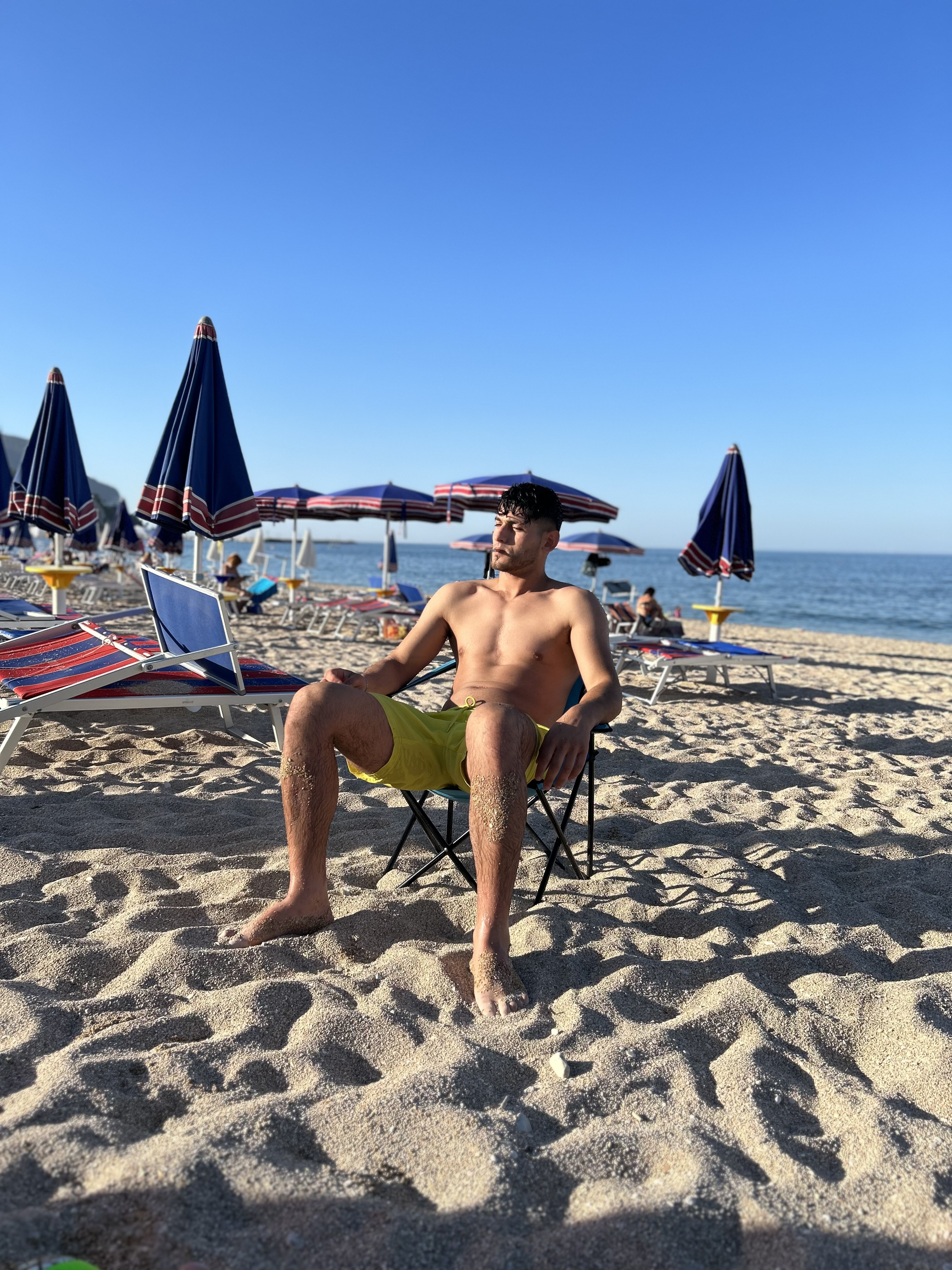 Annuncio Escort Ads - donna cerca uomo 