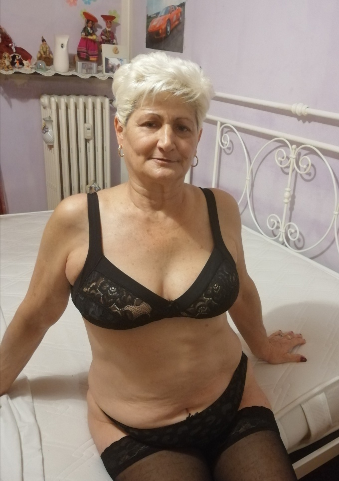 Annuncio Escort Ads - Maria milf
