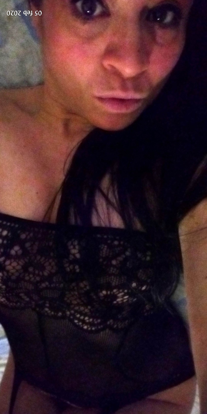 Annuncio Escort Ads - APPENA ARRIVATA DOPO UNA LUNGA PAUSA TUTTA CALDA PER TE