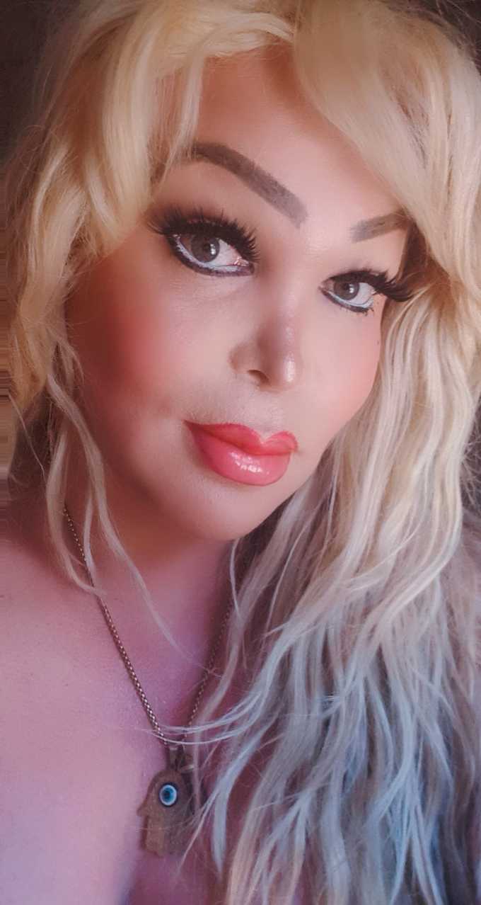 Annuncio Escort Ads - NEW TRANS    PAMELA     INPERATRIS LA PORCA TROIA DEPRAVATA POTENTISSIMA CAVALLONA SBORRA BOCCA VISO CULO PUTANA PORCA ACT PAS