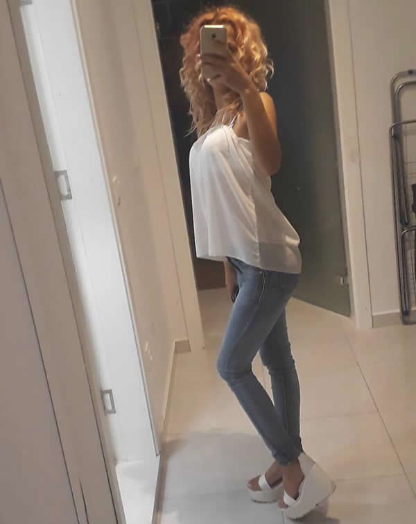Annuncio Escort Ads - APPENA ARRIVATA IN ITALIA GIOVANISSIMA ... MINI... TOP ..BELLISSIMA ...BOMBA SEXY... PORCA SENSUALE TUTTO CON CALMA