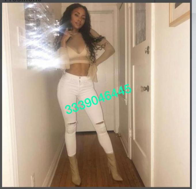 Annuncio Escort Ads - NOVITA NOVITA 18 ANNI MOLTO SEXY E PASSIONALE .. SE DESIDERI DISFRUTTARE UN MOMENTO DI PIACERE E SENSUALITA == SENZA LIMITI