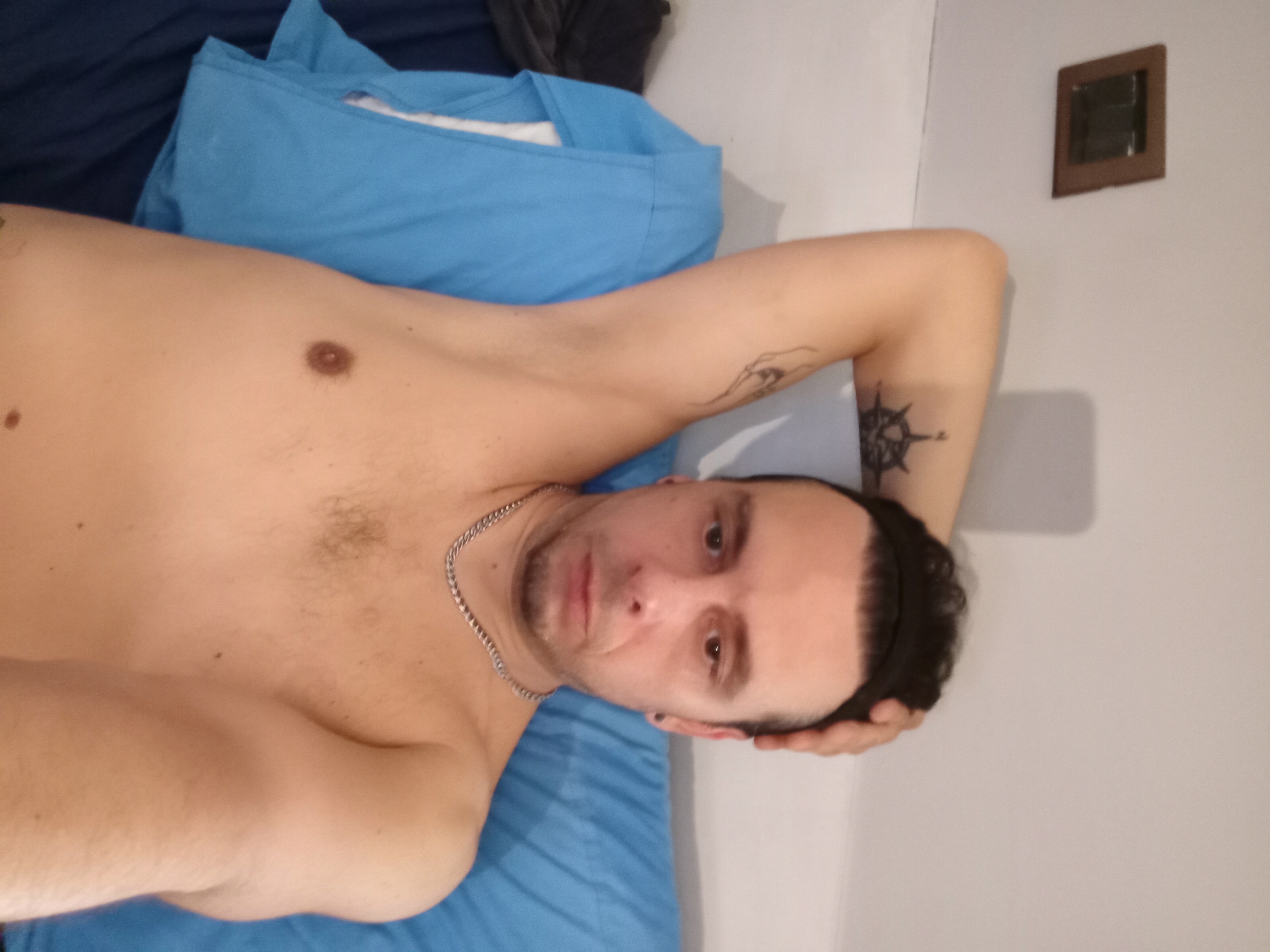 Annuncio Escort Ads - Sono pronto a fare sesso con il tuo culo e la tua bocca . Chiama non te ne pentirai 