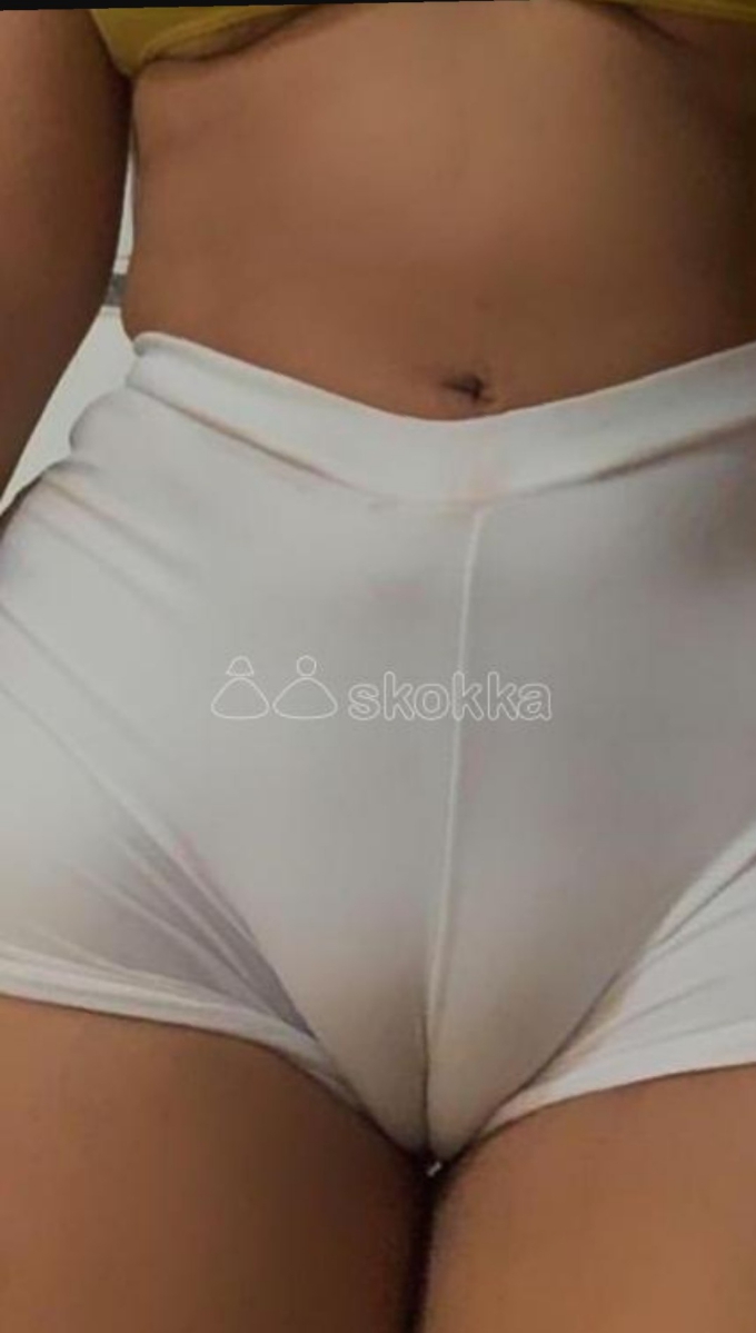 Annuncio Escort Ads - LIZZY DI SALVADOR NOVITA INCANTEVOLE MASSAGGIATRICE MANI SPERTE BENESSERE FISICO E MENTALE 24 su 24