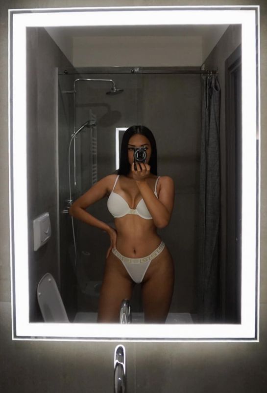 Annuncio Escort Ads - APPENA ARRIVATA Monica Bambolina TRANS Thailandese Foto 101% Reale TUTTO COMPLETO
