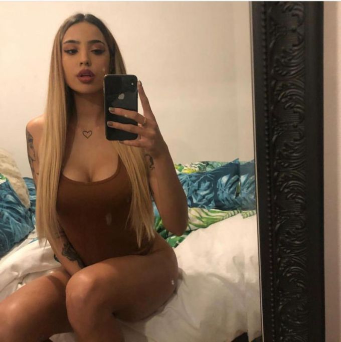 Annuncio Escort Ads - APP ARRIVATA BAMBOLA NINFOMANE , 24 SU 24 SONO DISPOSTA A TUTTOBELLA PORCA SENZA LIMITI TI FARA UN BEL POMPINO AMANTE DEL PIACERE