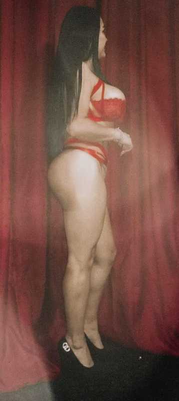 Annuncio Escort Ads - SFFUGIRE ALLA ROUTINE     Super Tetona Top Class le emozioni non si rifiutano.SI VIVONO!Unica indimenticabile.colombiana    