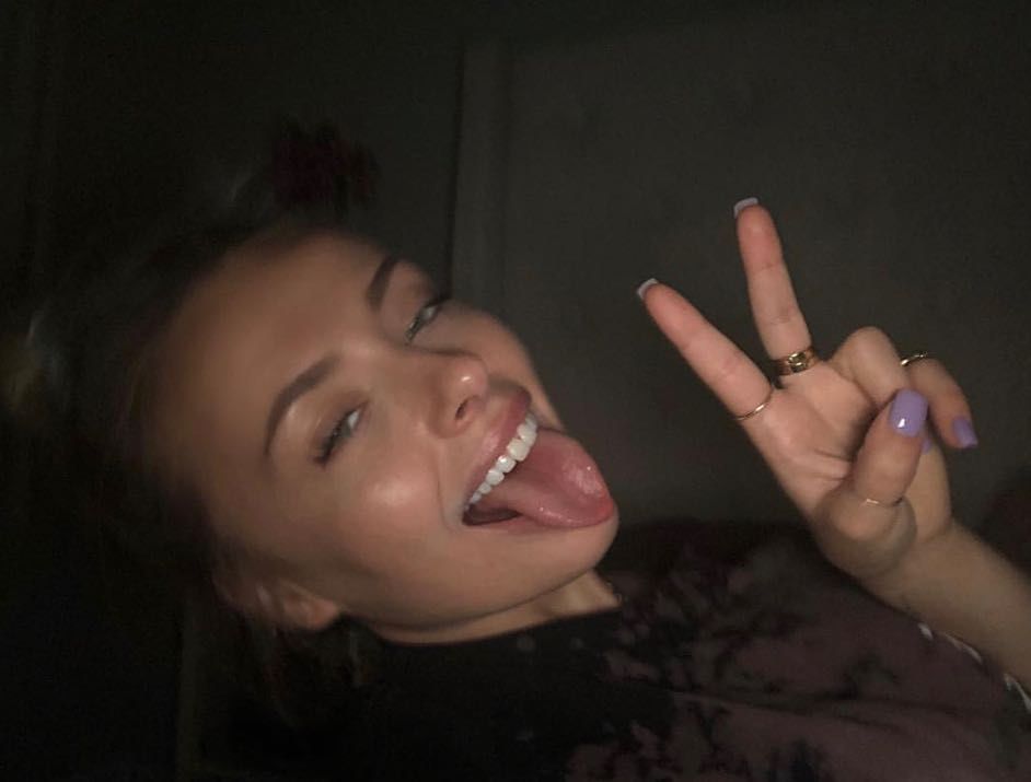 Annuncio Escort Ads - Caserta RAGGIUNGO SOLLO FOTO VERE APENA ARIVATA TI RAGIUNGO IO A CASA TUA & HOTEL