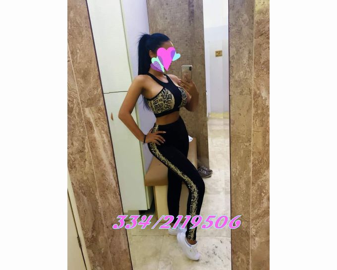 Annuncio Escort Ads -             SEI STANCO DI LEGGERE CAZZATE E FOTO FALSE         TI PROMETTO CHE SONO QUELLA DELLE FOTO E FACCIO TUTTO