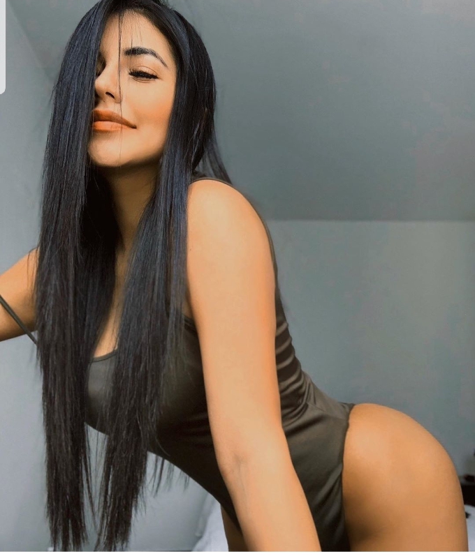 Annuncio Escort Ads -  MIRELLA IL TUO SOGNO PERVERSO    COMPLETA IN TUTTI E 3 I CANALI PRELIMINARI NATURALI SENZA LIMITE!!!!