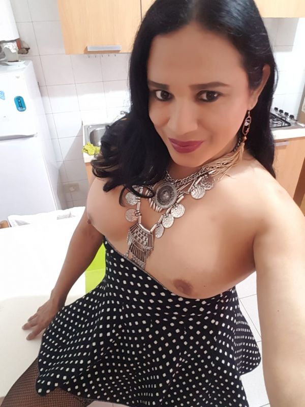 Annuncio Escort Ads - EMILY TRANS VERAMENTE UNICA FOTO REALE ATT PASS PRELIMINARE DE URLO TI FARO IMPAZZIRE