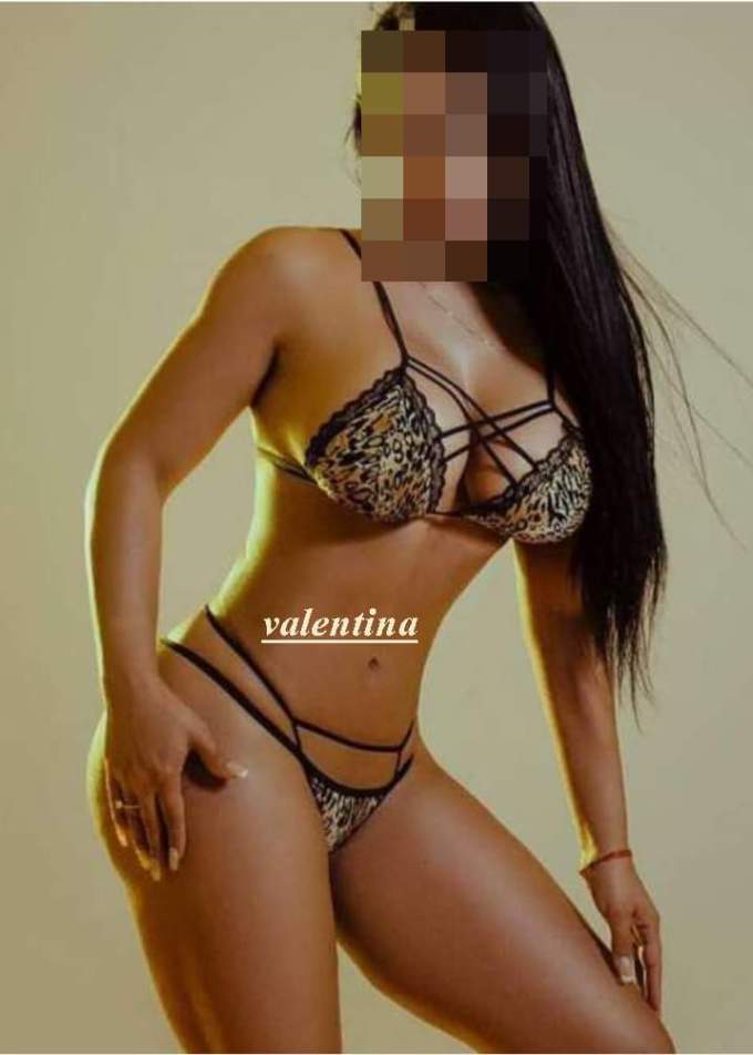 Annuncio Escort Ads - VALENTINA    MARAVIGLIOSA COLOMBIANA.BELLISSIMA SORPRESA DIETRO LA PORTA