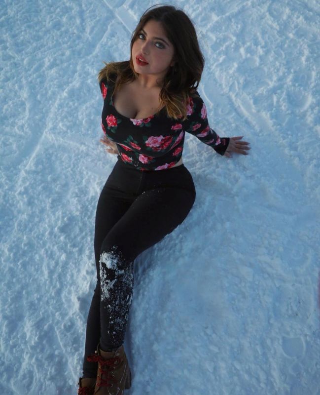 Annuncio Escort Ads - NOEMI..LA FEMME FATAL    TOP CLASS    23 ANNI...    FOTO VERE    DA ME, DA TE, IN ...