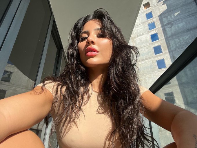 Annuncio Escort Ads - Donna Lecce disponible adesso 