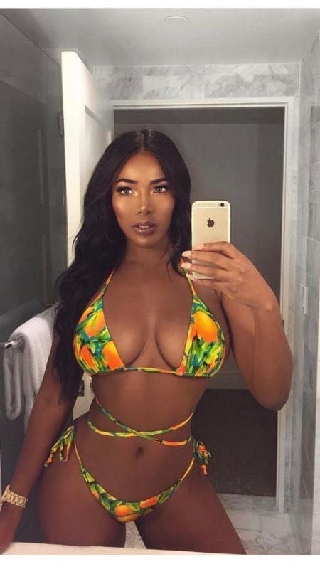 Annuncio Escort Ads - PRIMA VOLTA A CLAUDIA MOLTO TR0IA.BELLA, P0RCA, DIAVOLETTA.