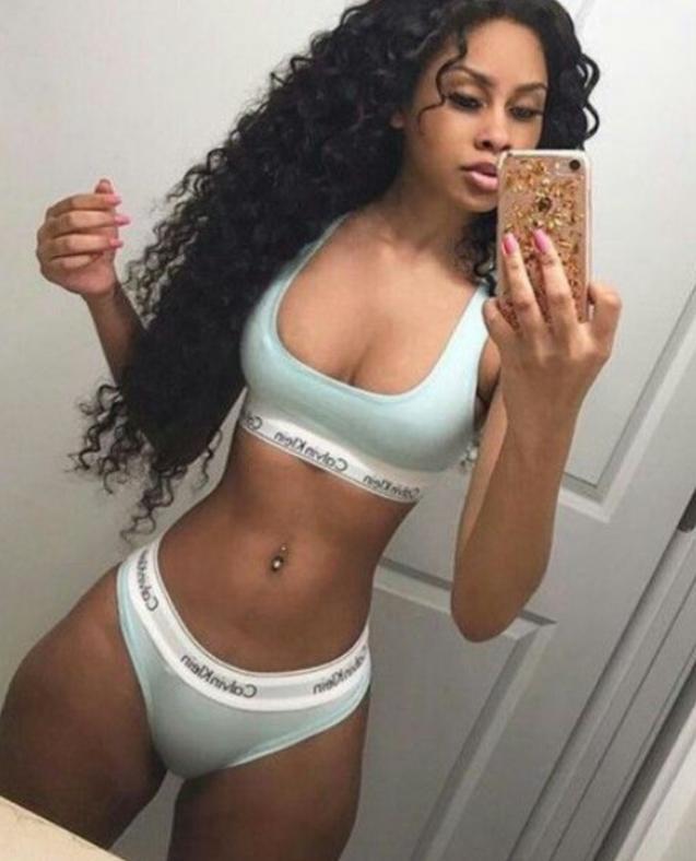 Annuncio Escort Ads - ANITA IN TOUR BELLA PORCELLINA APPENA ARRIVATA MOLTO VOGLIOSA ESPERTA POMPINARA