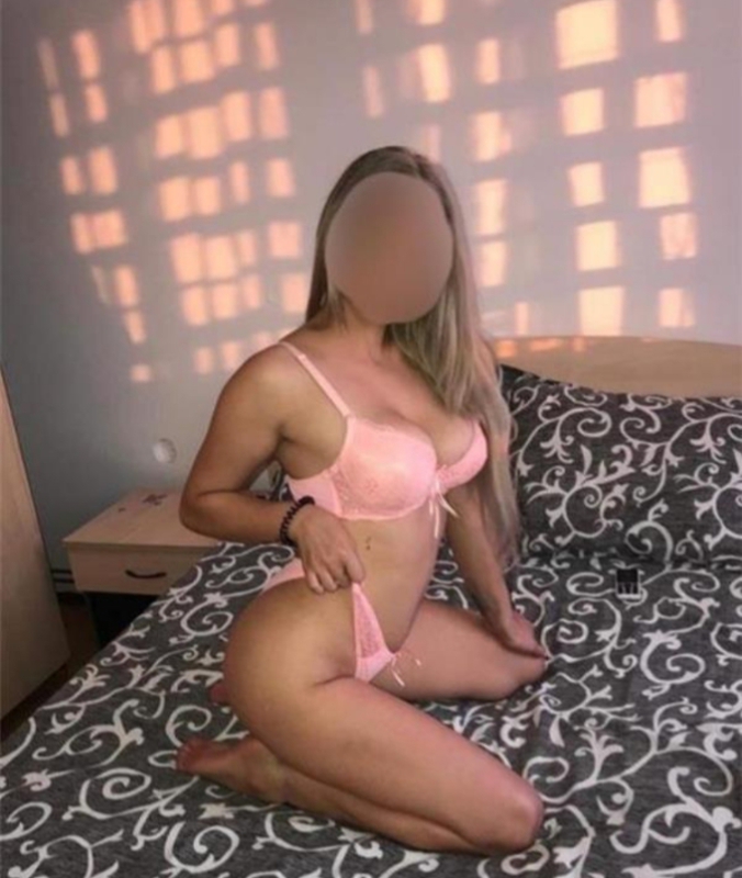 Annuncio Escort Ads -          . PROFESORESA DEL AMORE , 1. VOLTA APPENA ARRIVATA             SEXY E DISPONIBLE PER UN RELAX     &