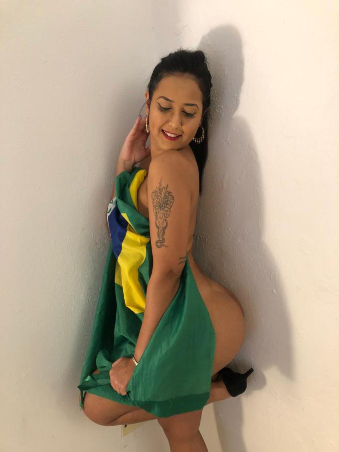 Annuncio Escort Ads - PRIMA VOLTA LIA BELLISSIMA BRASILIANA VERA NINFOMANE VOGLIOSA E SENSUALE PRELIMINARE LUNGHI
