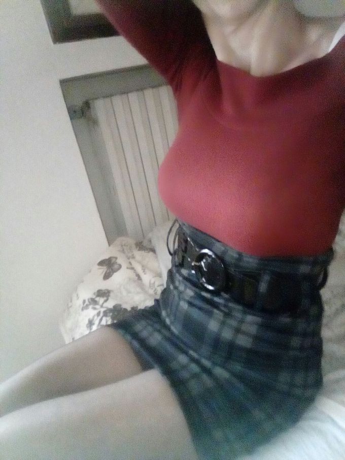 Annuncio Escort Ads - ITALIANA DOC!!! DOLCE E CALDA,SEMPLICE E SENSUALE....