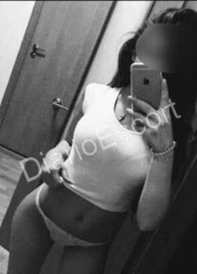 Annuncio Escort Ads - Amelia foto reali 100x100 originali Milf Giovanissima Bravissima Pompinara Unica Inimitabile