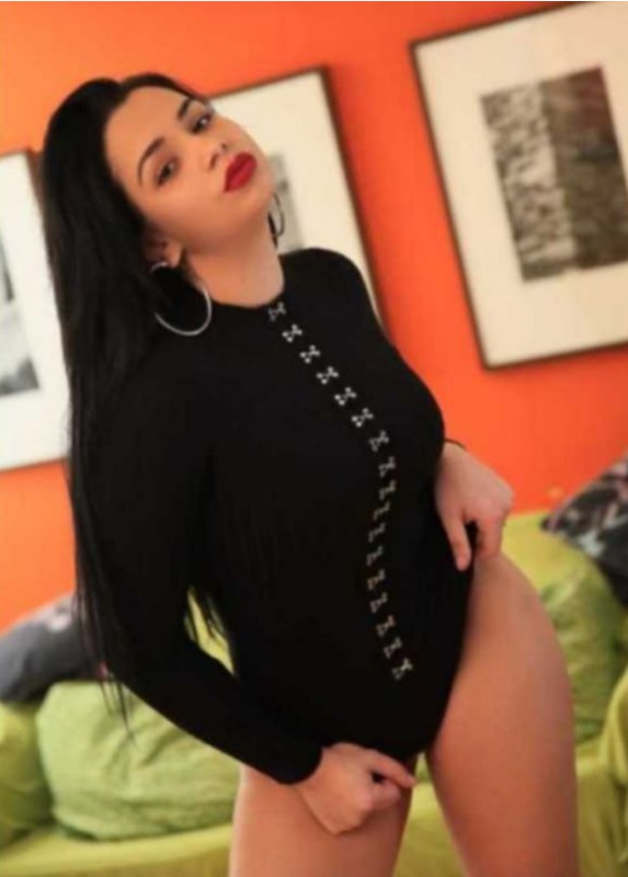 Annuncio Escort Ads - RAGGIUNGO ANCHE      Bellissima     calda Vera Porcellina Pompini Da Sogno Al Natural Scoperti Apassionata, Completa. 69 Lato B Comp