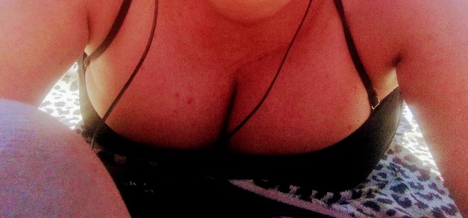 Annuncio Escort Ads -             SPETTACOLARE MILF MEDITERRANEA             